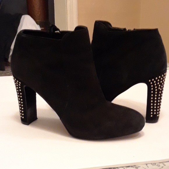 Nine West Shoes - Nine West Gold Rhinestone Blk suede booties sz 8M